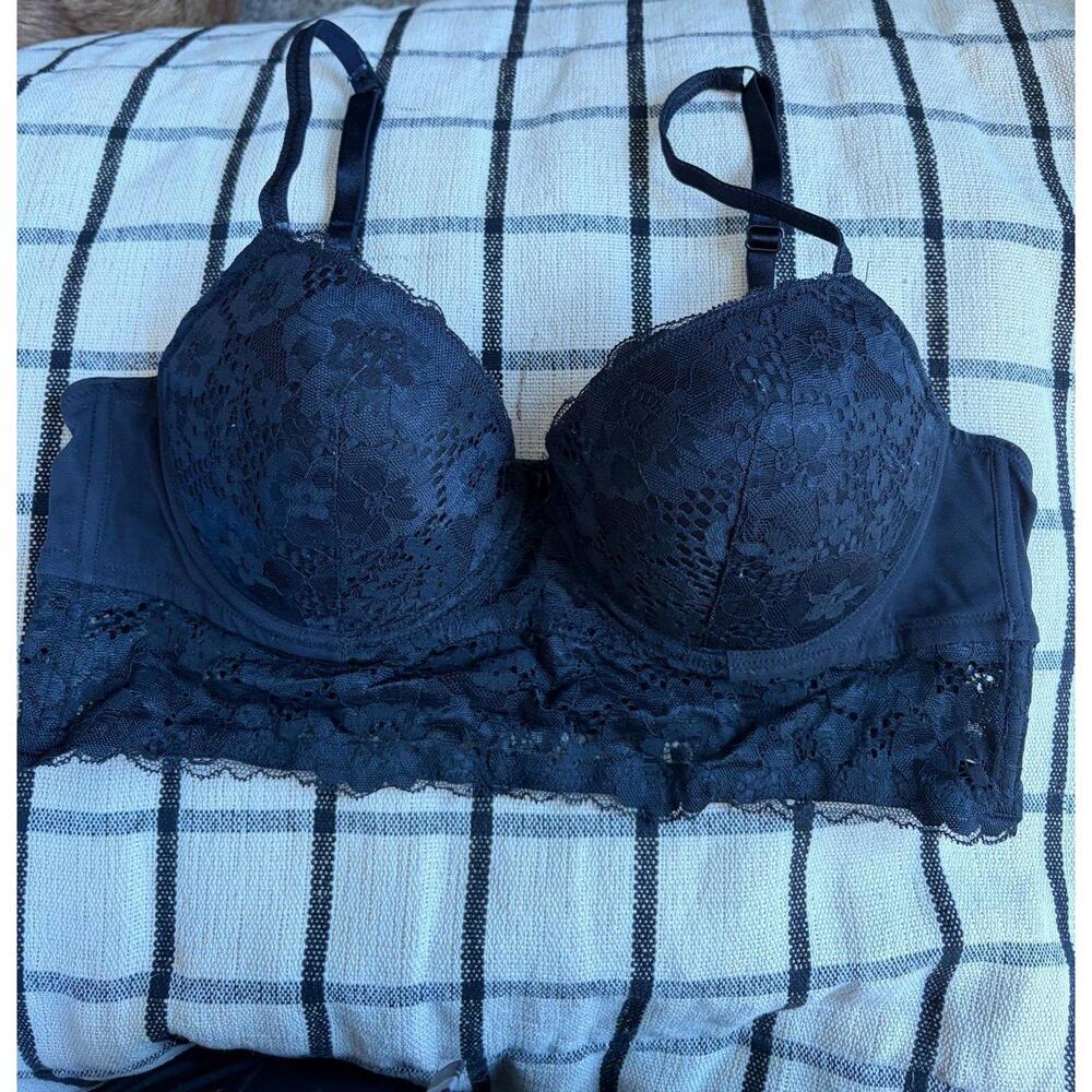 Adore Me black flower lace bra longline size 38C. No push up. Lint from the wash
